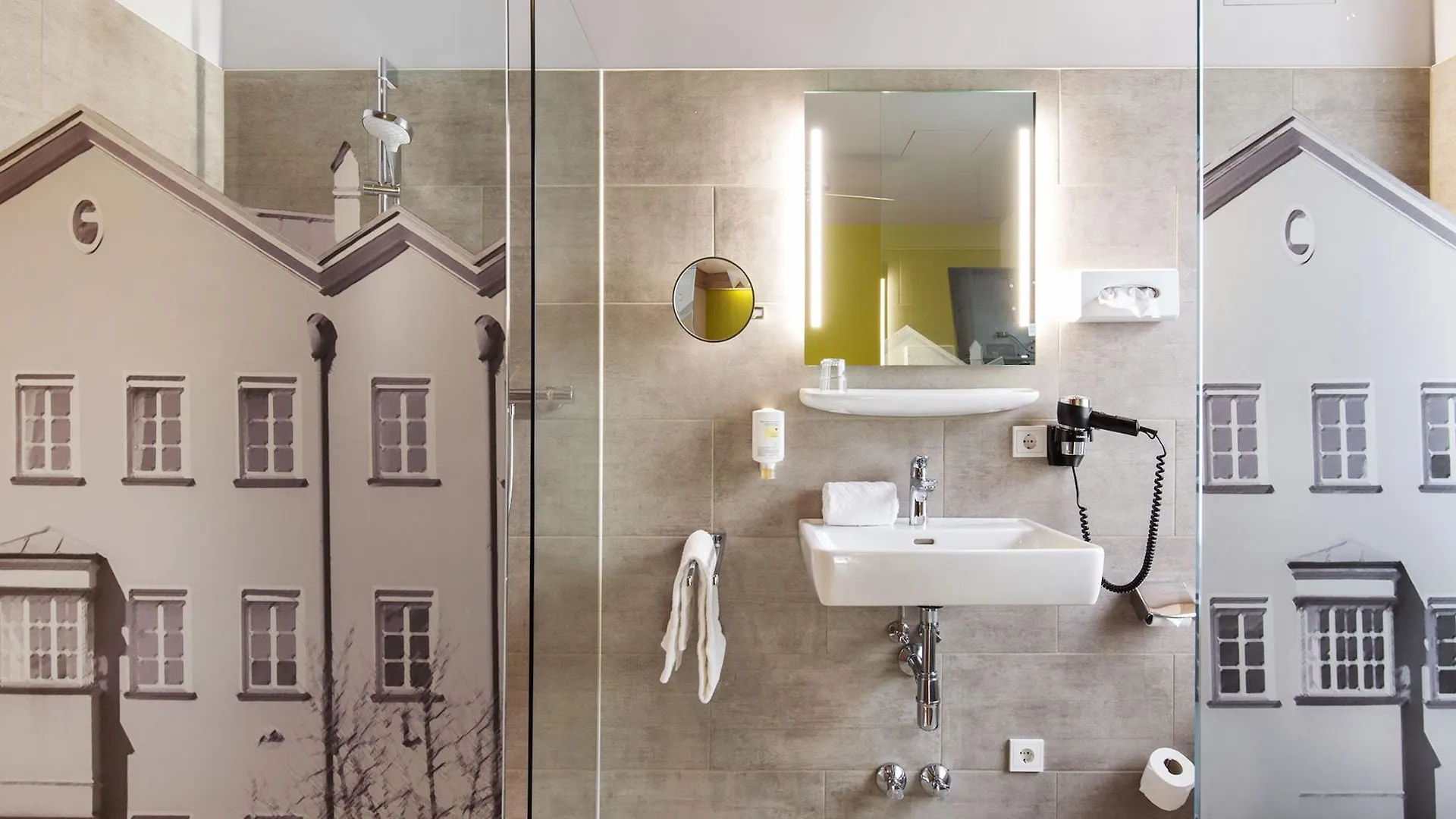 Basic Hotel Innsbruck 3*,  Austria